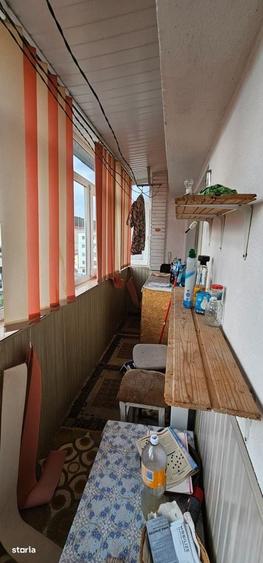 Apartament cu 3 camere decomandat în Sud