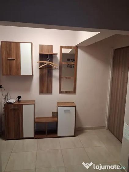 Inchiriez apartament 2 camere complet renovat modern (Sinaia) Platou Izvor - 2