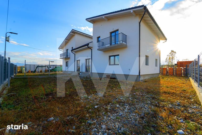 Casă cu 4 camere cu Teren 554 Mp în Șelimbăr