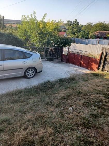 Casă individuală cu 3 camere cu Garaj în Târzii