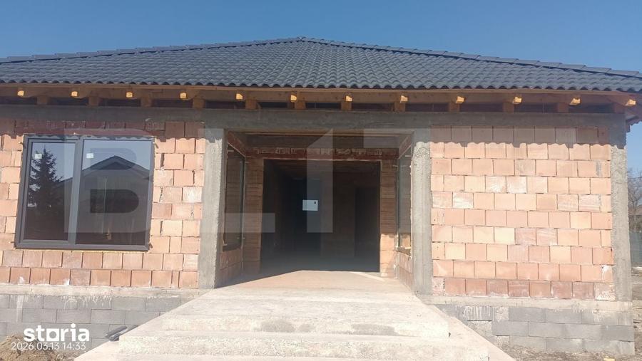 Casă cu 4 camere decomandat cu Teren 600 Mp în Beclean