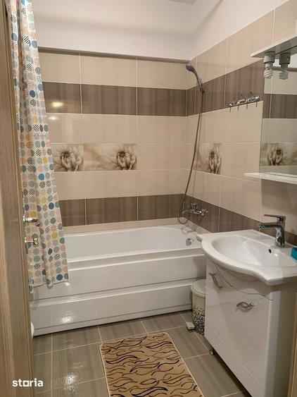 Apartament cu 2 camere decomandat în Zona industrială
