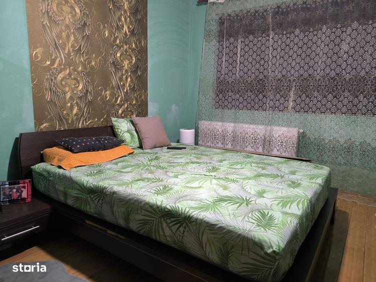 Apartament cu 3 camere semidecomandat în Giulești