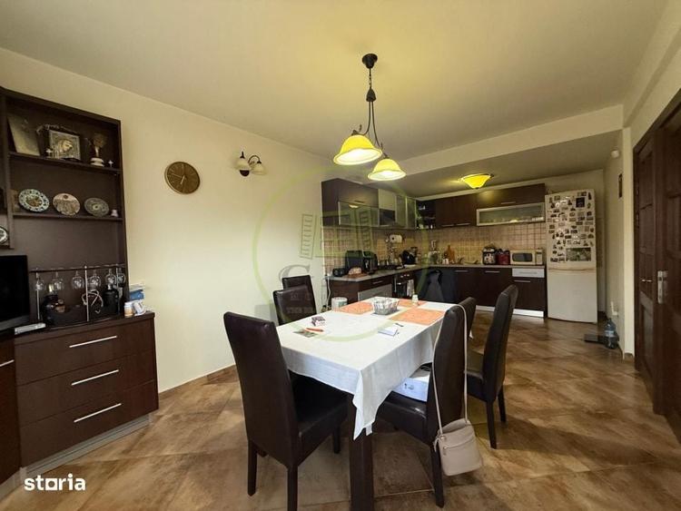 Casă cu 4 camere cu Teren 401 Mp în Central