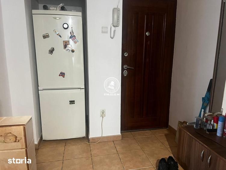 Apartament cu 2 camere decomandat în Mircea cel Bătrân