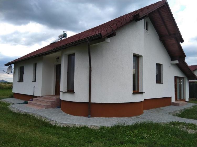 Casă cu 3 camere cu Teren 800 Mp în Prejmer