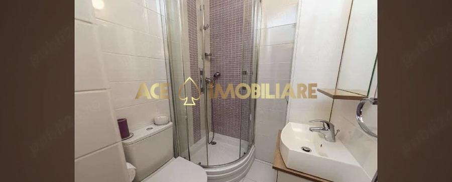 Apartament cu 3 camere decomandat, mobilat în 13 Septembrie