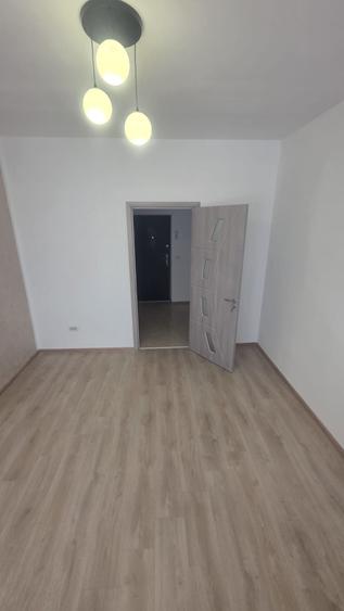 Garsonieră semidecomandată în CET
