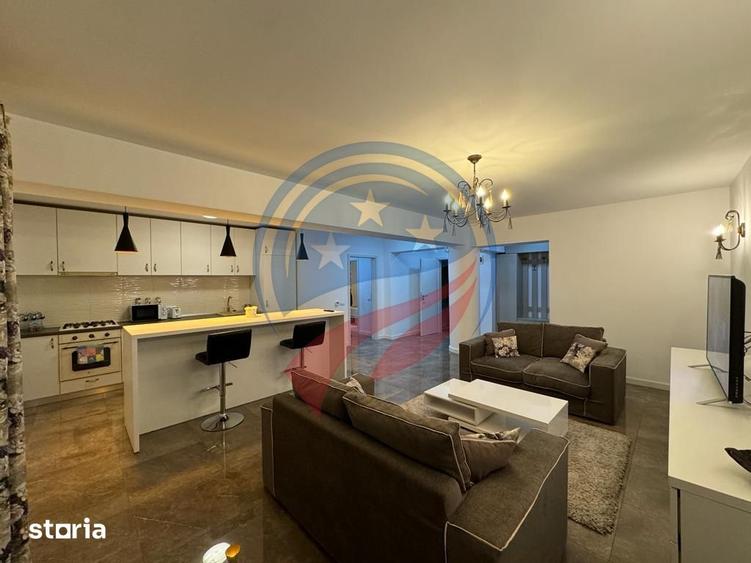 Apartament cu 3 camere, mobilat în Craiovița Nouă