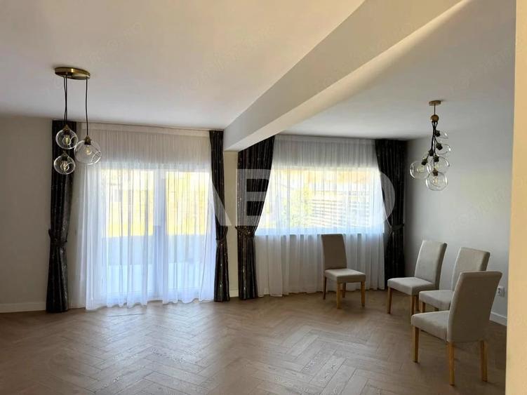 Casă cu 4 camere cu Teren 380 Mp în Central