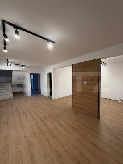 Casă cu 4 camere cu Teren 618 Mp în Central