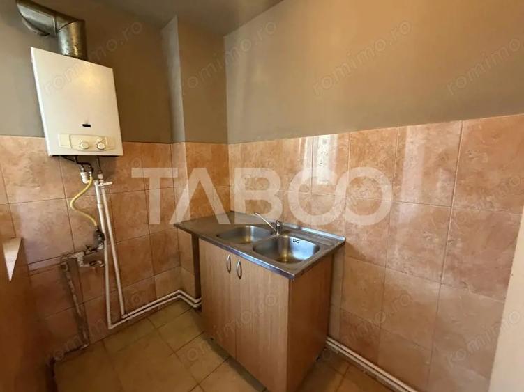 Garsoniera decomandata 35 mp utili etaj 2 zona Tudor Vladimirescu - 4