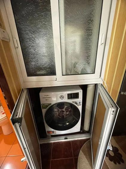Apartament cu 2 camere decomandat în Micro 20