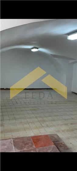 Spațiu comercial, de 61 mp, în Central