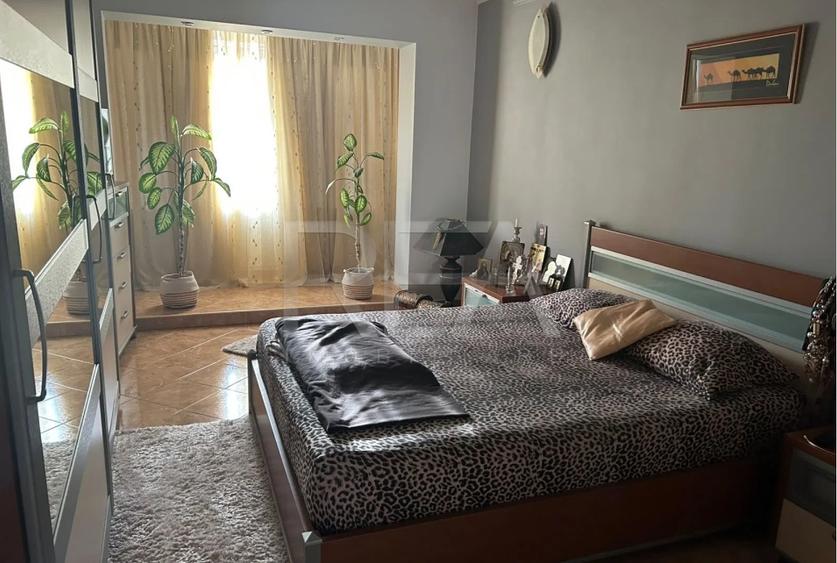 Apartament cu 3 camere decomandat, mobilat în Dristor