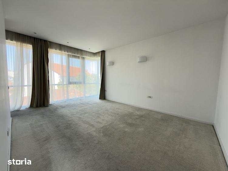 Apartament cu 3 camere în Eminescu