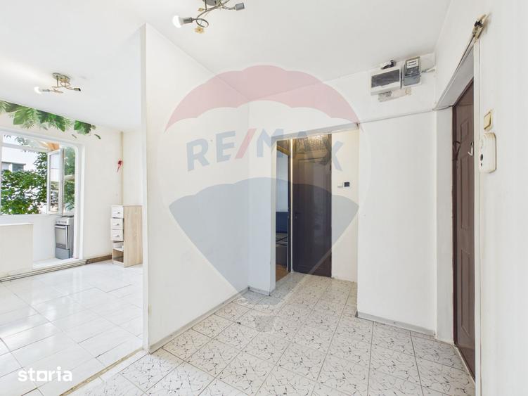 Apartament cu 2 camere decomandat în Crângași