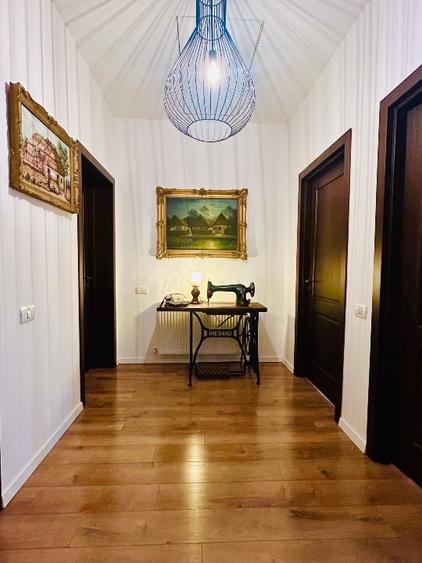 Duplex cu 4 camere cu Canalizare în Dumbrăvița