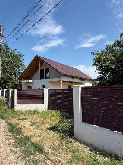Casă cu 4 camere în Săpoca