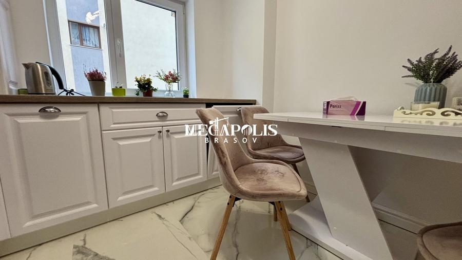 Apartament cu 2 camere în Tractorul