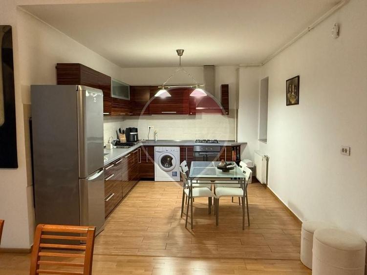 Apartament cu 2 camere semidecomandat, mobilat în Herăstrău
