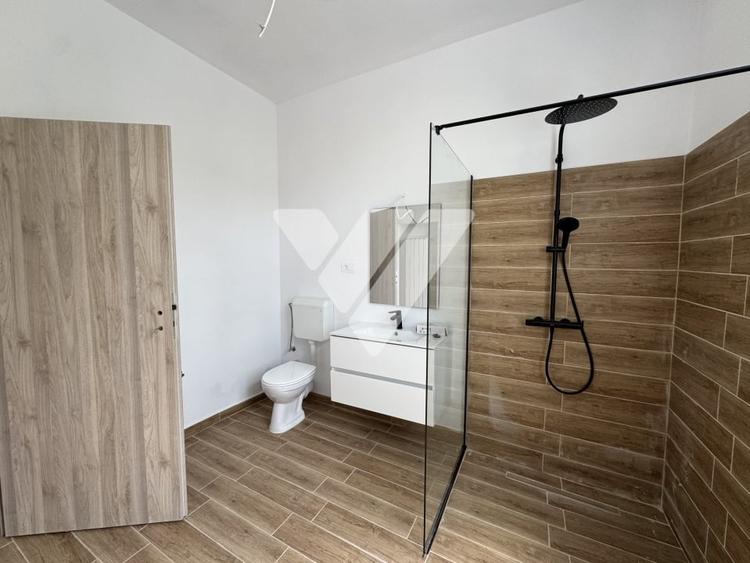 Apartament cu 2 camere decomandat în Piața Cluj