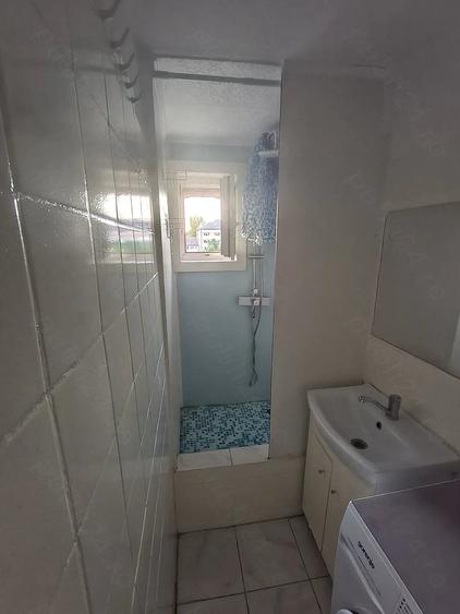 Garsonieră decomandată în Complex Studențesc