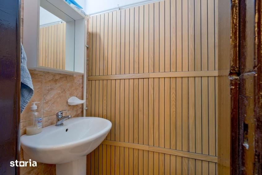Apartament cu 5 camere în Eminescu