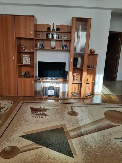 Apartament cu 2 camere decomandat în Florești
