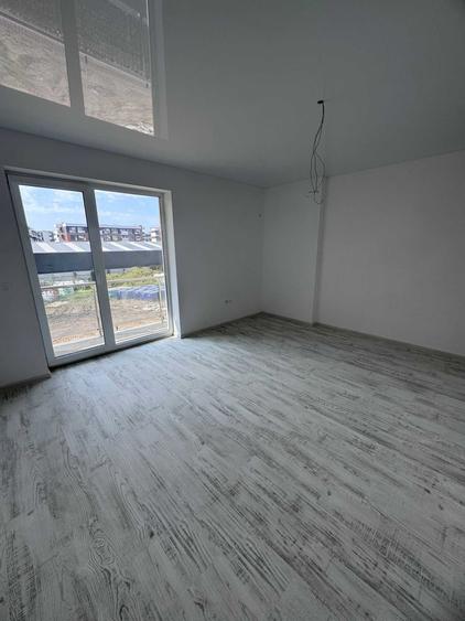 Garsonieră decomandată în Cățelu