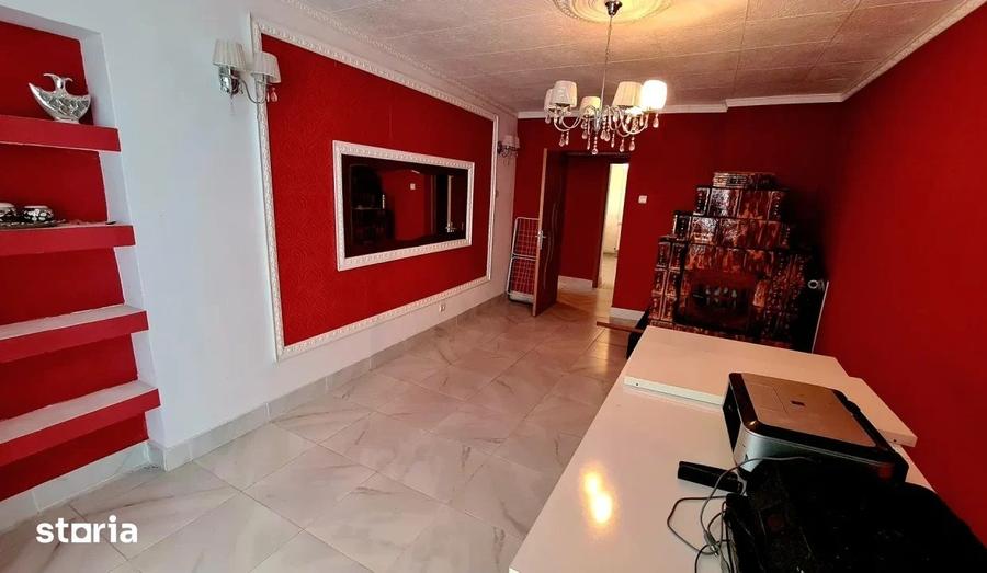 Apartament cu 3 camere în Moneasa