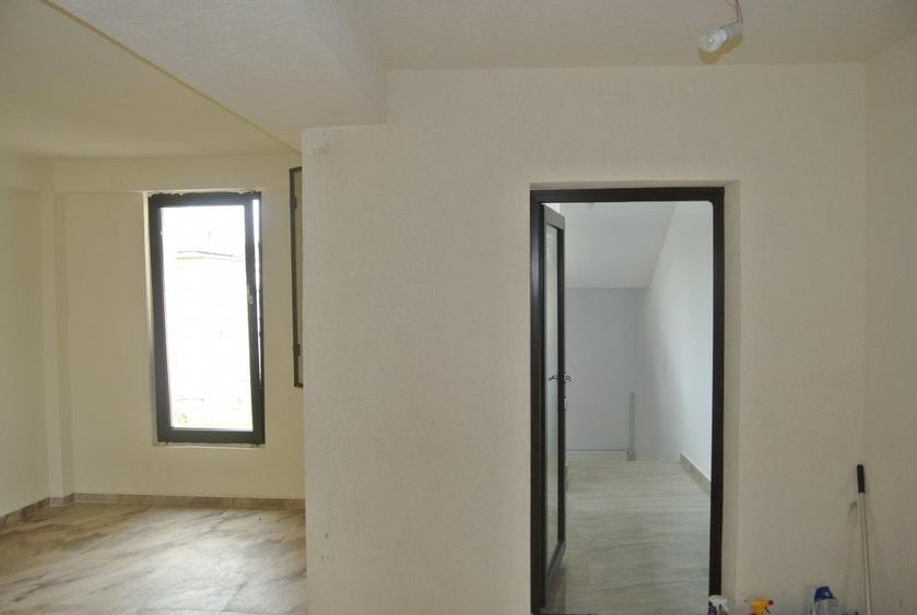 Birou, de 120 mp, în Ultracentral