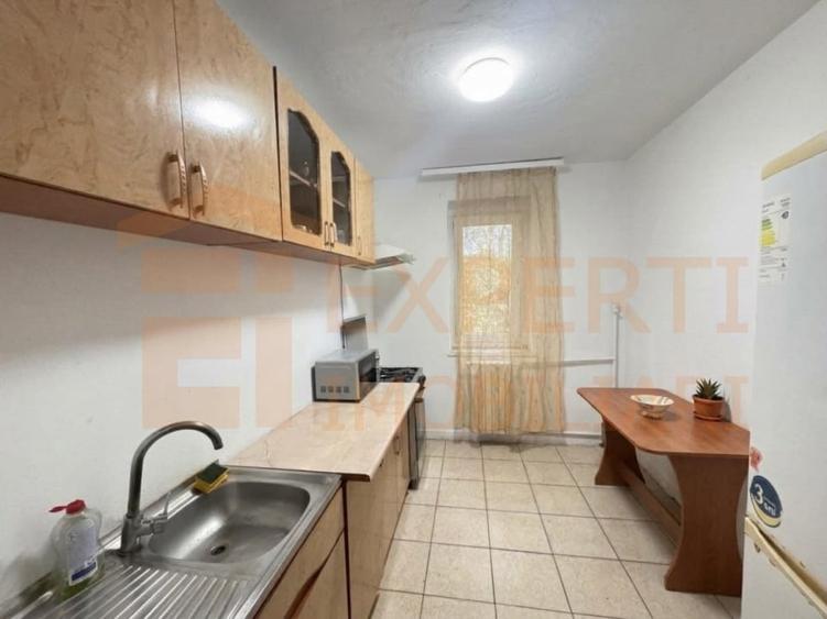 Apartament cu 2 camere semidecomandat, mobilat în Tomis I