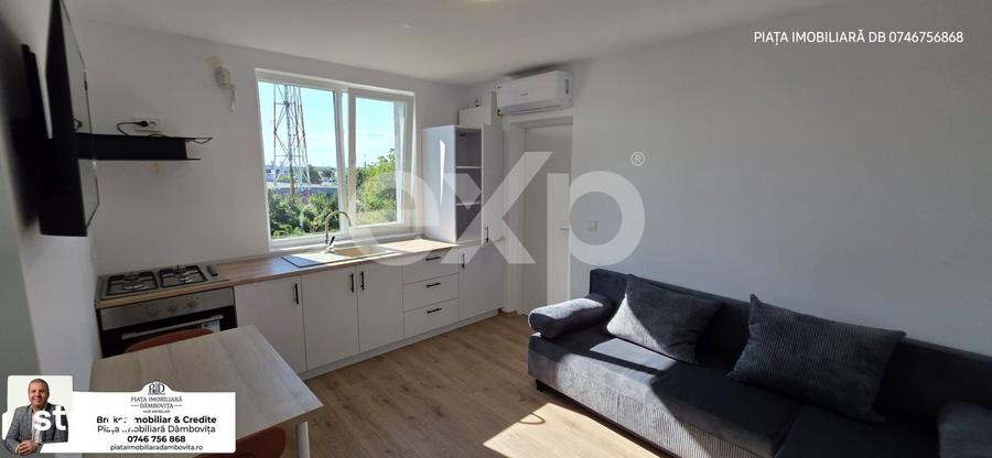 Apartament cu 2 camere, mobilat în Micro 12