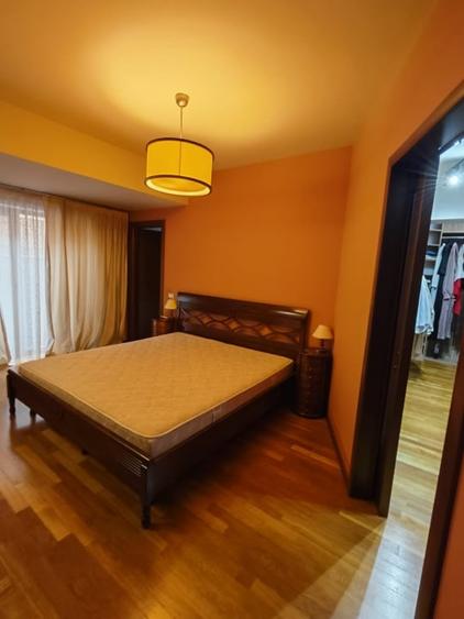 Apartament cu 4 camere decomandat, mobilat în Unirii