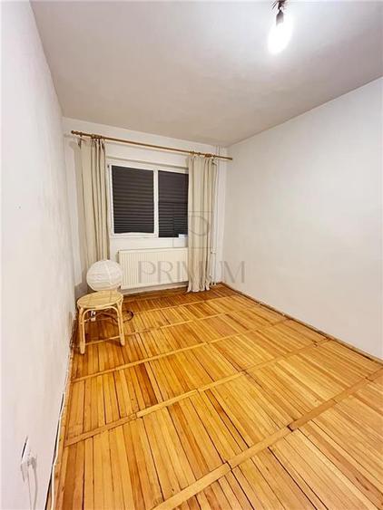 Apartament cu 2 camere semidecomandat, mobilat în Buziașului