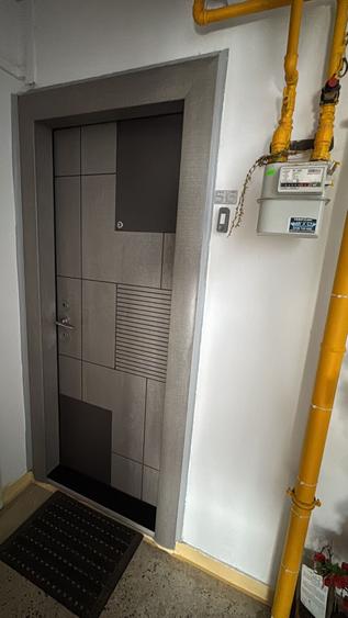 Apartament cu 3 camere decomandat în City Park Mall