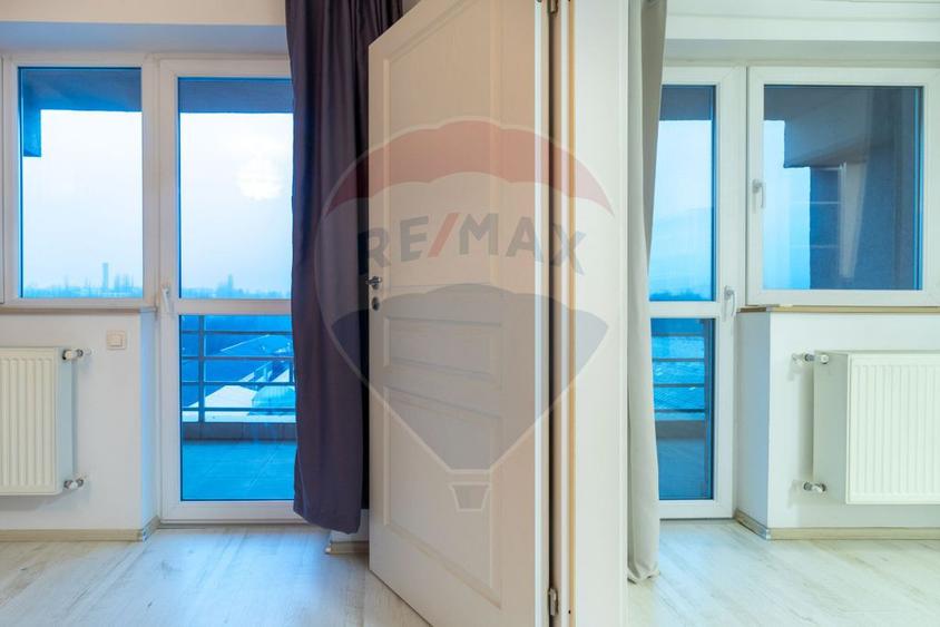 Apartament cu 2 camere semidecomandat, mobilat în Văcăresti