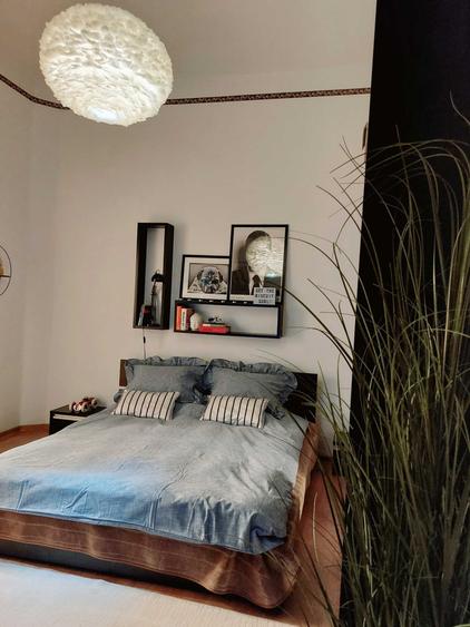 Apartament cu 2 camere nedecomandat în Central