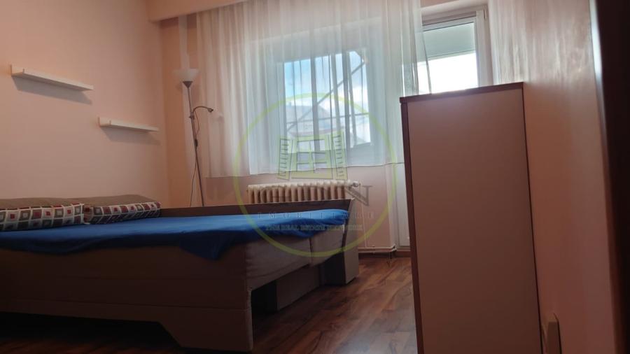 Apartament cu 2 camere decomandat, mobilat în Central