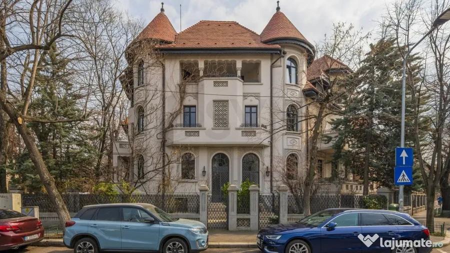 Casă cu 7 camere cu Teren 413 Mp în Dorobanți