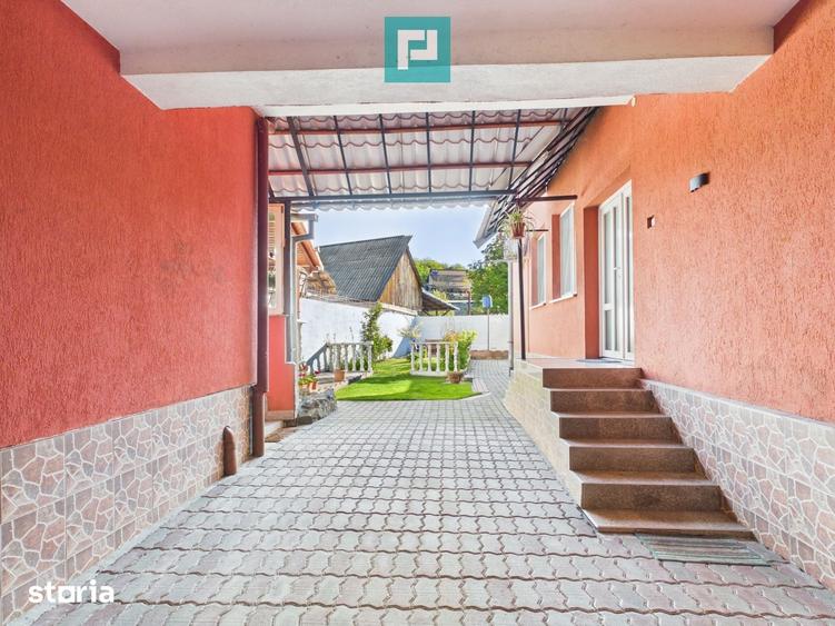 Casă cu 3 camere cu Teren 300 Mp în Central