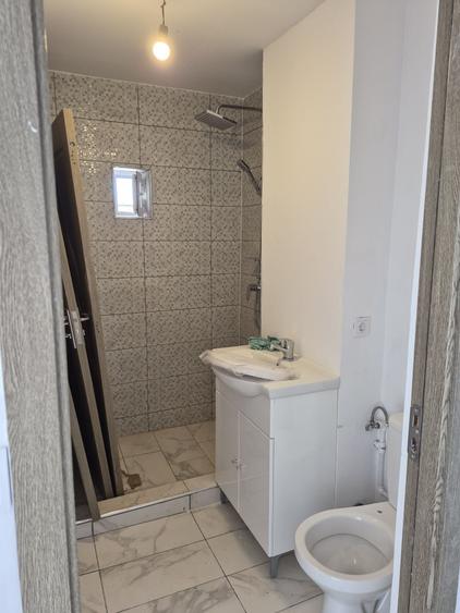 Apartament cu 3 camere semidecomandat în Ultracentral