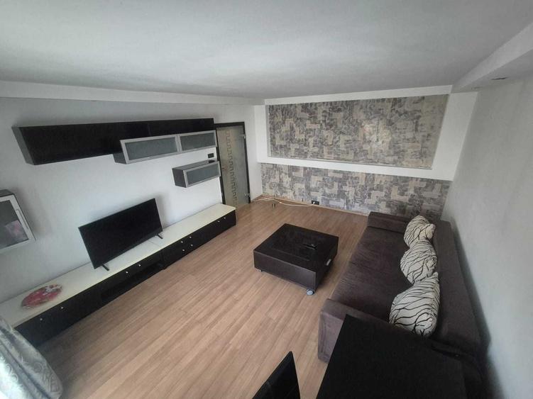 Apartament cu 2 camere decomandat în Brâncoveanu