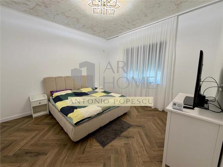 Casă individuală cu 5 camere cu Piscina în Strejnicu