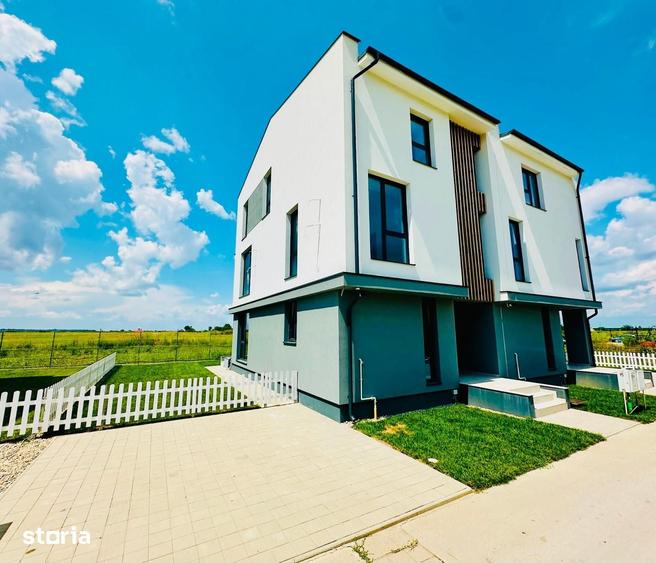 Casă cu 5 camere cu Teren 250 Mp în Central