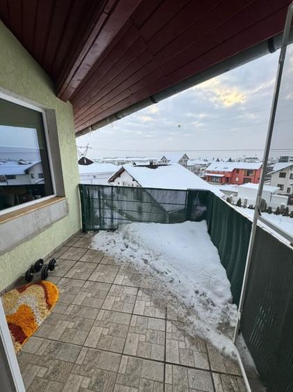 Apartament cu 3 camere decomandat, mobilat în Valea Borcutului