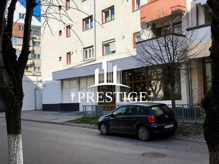 Spațiu comercial, de 100 mp, în Valea Aurie