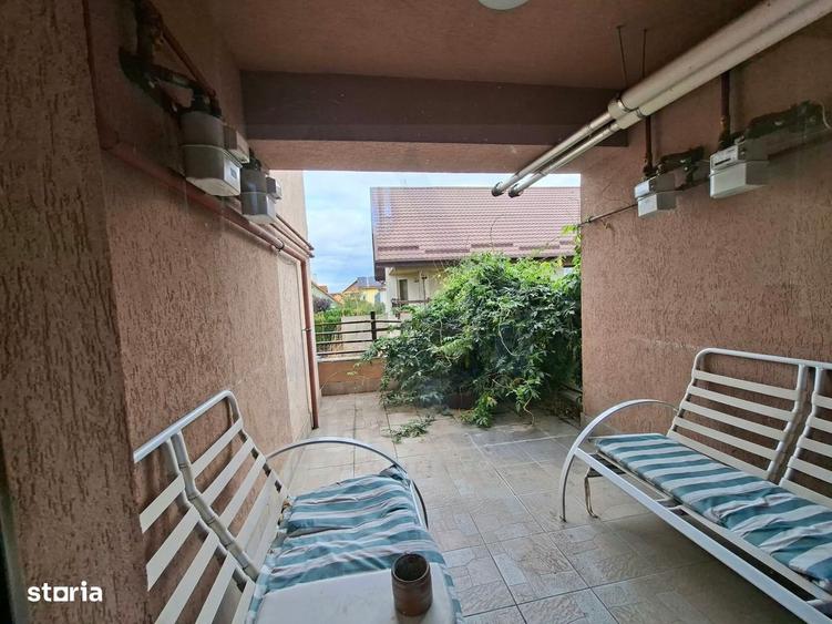 Apartament cu 3 camere, mobilat în Calea Dumbrăvii