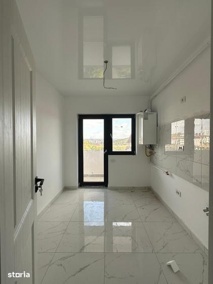 Apartament cu 2 camere nedecomandat în Podul de Piatră